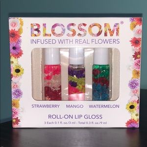 Blossom Roll-On Lip Gloss
